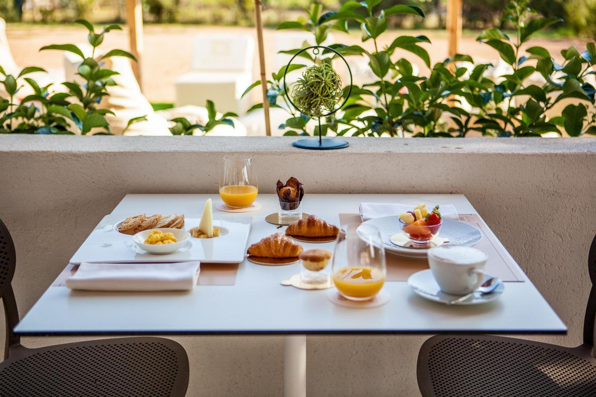 Noha Lifestyle Hotel - Adults Only Pula Luaran gambar